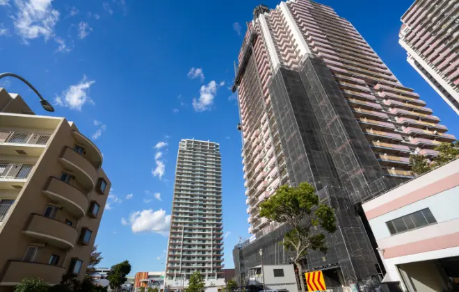 安定の施工実績！町に自分が施工した建物があるやりがい！